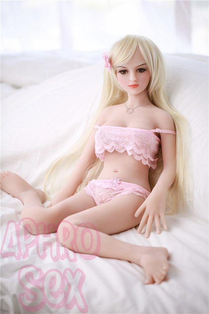 Chaya,shapely&radiant - #SD92DD3